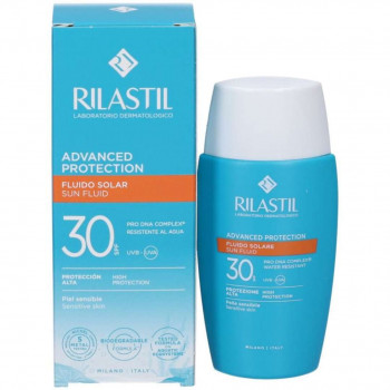 RILASTIL SUN ADVANCED FLUID SPF30 PROTEZIONE VISO IDRATANTE 50ML